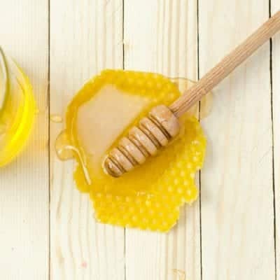 Как да се лекуваме с пчелен мед и пчелни продукти