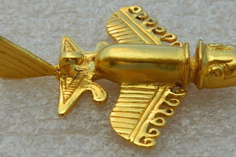 Златните самолети от древността