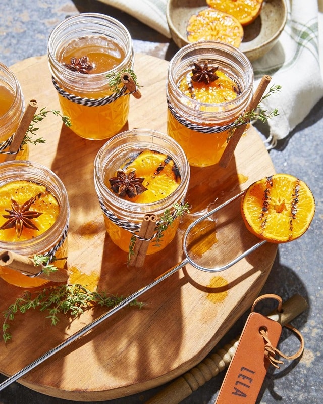 Горещо Тоди с овъглени портокали - рецепти за най-добрите зимни напитки